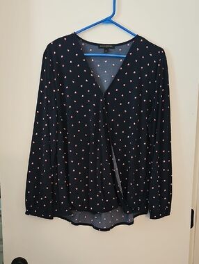 Banana Republic Dark Blue Faux-Wrap Long Sleeve Top with Pink Heart Print Size L